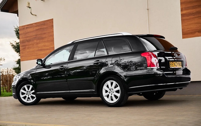 Toyota Avensis cena 24900 przebieg: 164500, rok produkcji 2007 z Sokółka małe 781